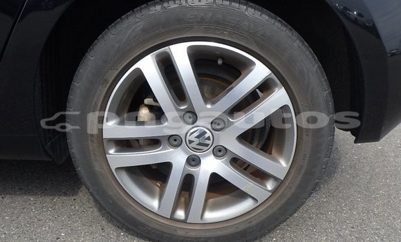 Buy Import Volkswagen Golf Black Car in Port Moresby in National Capital District Buy Import Volkswagen Golf Black Car in Port Moresby in National Capital District