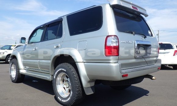 Buy Used Toyota Hilux Surf Silver Car in Port Moresby in National Capital District Buy Used Toyota Hilux Surf Silver Car in Port Moresby in National Capital District