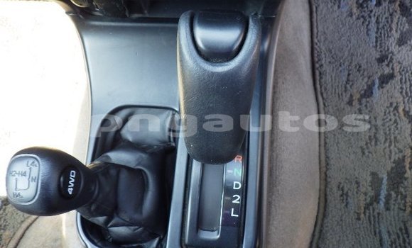 Buy Used Toyota Hilux Surf Silver Car in Port Moresby in National Capital District Buy Used Toyota Hilux Surf Silver Car in Port Moresby in National Capital District