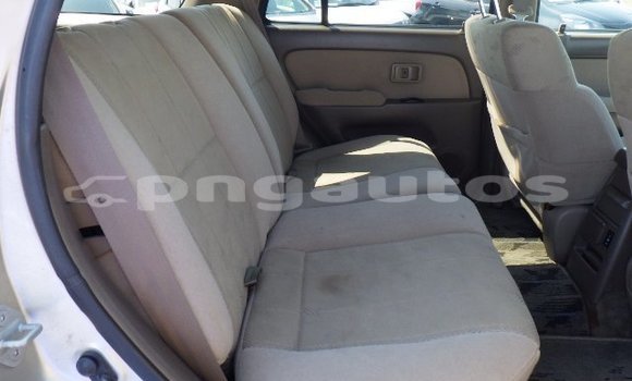 Buy Used Toyota Hilux Surf Silver Car in Port Moresby in National Capital District Buy Used Toyota Hilux Surf Silver Car in Port Moresby in National Capital District