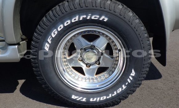 Buy Used Toyota Hilux Surf Silver Car in Port Moresby in National Capital District Buy Used Toyota Hilux Surf Silver Car in Port Moresby in National Capital District