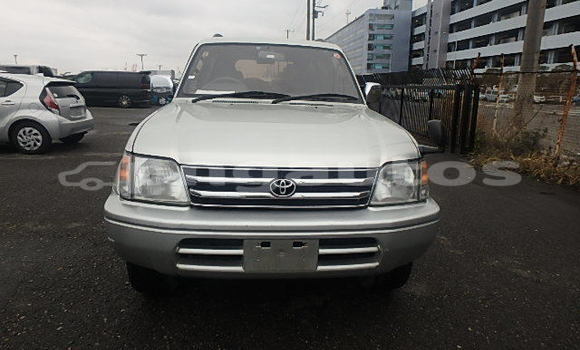 Buy Used Toyota Land Cruiser Prado Silver Car in Port Moresby in National Capital District Buy Used Toyota Land Cruiser Prado Silver Car in Port Moresby in National Capital District