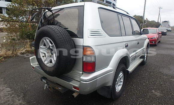 Buy Used Toyota Land Cruiser Prado Silver Car in Port Moresby in National Capital District Buy Used Toyota Land Cruiser Prado Silver Car in Port Moresby in National Capital District