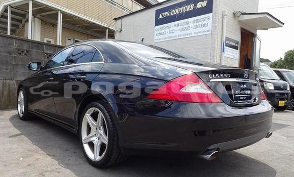 Buy Import Mercedes Viano Black Car in Port Moresby in National Capital District Buy Import Mercedes Viano Black Car in Port Moresby in National Capital District