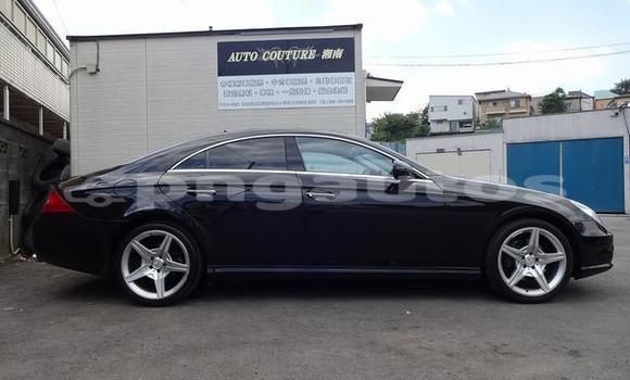 Buy Import Mercedes Viano Black Car in Port Moresby in National Capital District Buy Import Mercedes Viano Black Car in Port Moresby in National Capital District