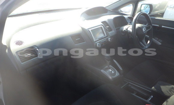 Buy Import Honda Civic Silver Car in Port Moresby in National Capital District Buy Import Honda Civic Silver Car in Port Moresby in National Capital District