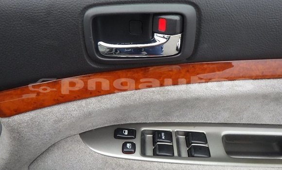 Buy Import Toyota MarkII Blue Car in Port Moresby in National Capital District Buy Import Toyota MarkII Blue Car in Port Moresby in National Capital District