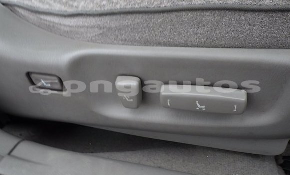 Buy Import Toyota MarkII Blue Car in Port Moresby in National Capital District Buy Import Toyota MarkII Blue Car in Port Moresby in National Capital District