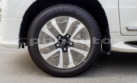 Buy Import Toyota Land Cruiser White Car in Import - Dubai in Enga Buy Import Toyota Land Cruiser White Car in Import - Dubai in Enga
