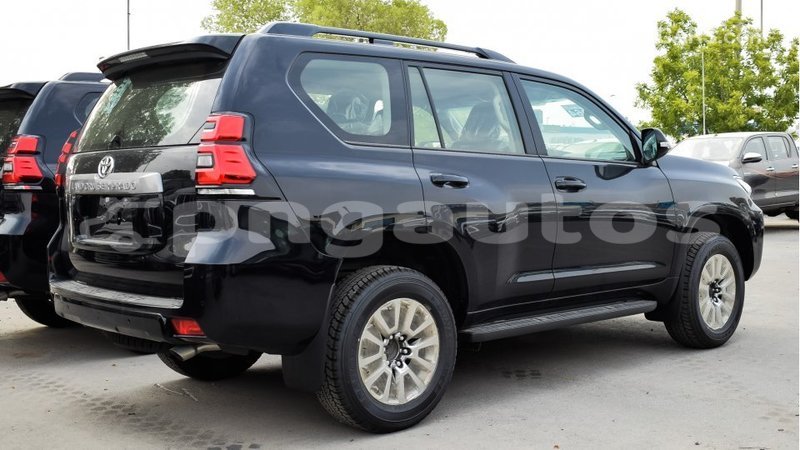 Big with watermark toyota prado enga import dubai 4070
