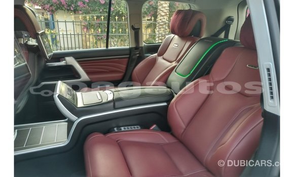 Buy Import Toyota Land Cruiser Black Car in Import - Dubai in Enga Buy Import Toyota Land Cruiser Black Car in Import - Dubai in Enga