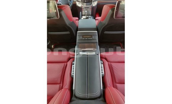 Buy Import Toyota Land Cruiser Black Car in Import - Dubai in Enga Buy Import Toyota Land Cruiser Black Car in Import - Dubai in Enga