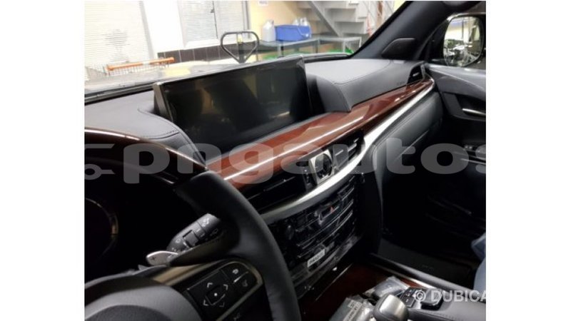Big with watermark lexus lx enga import dubai 4075