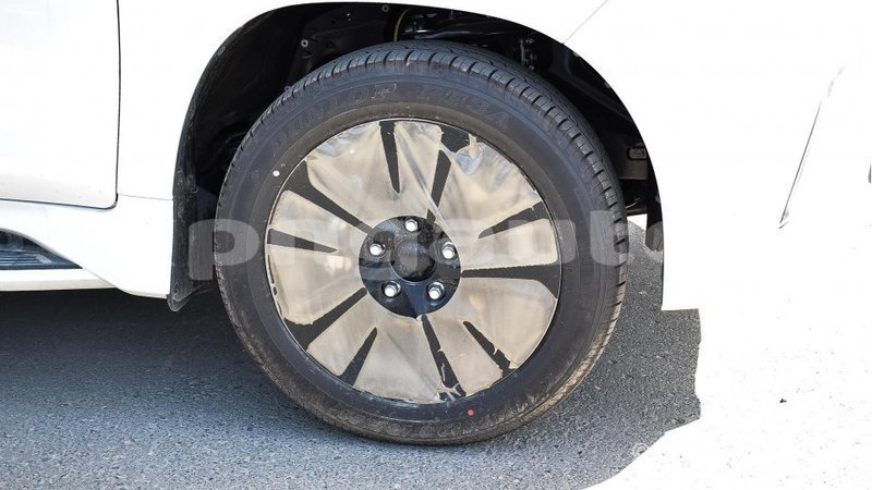 Big with watermark lexus lx enga import dubai 4075