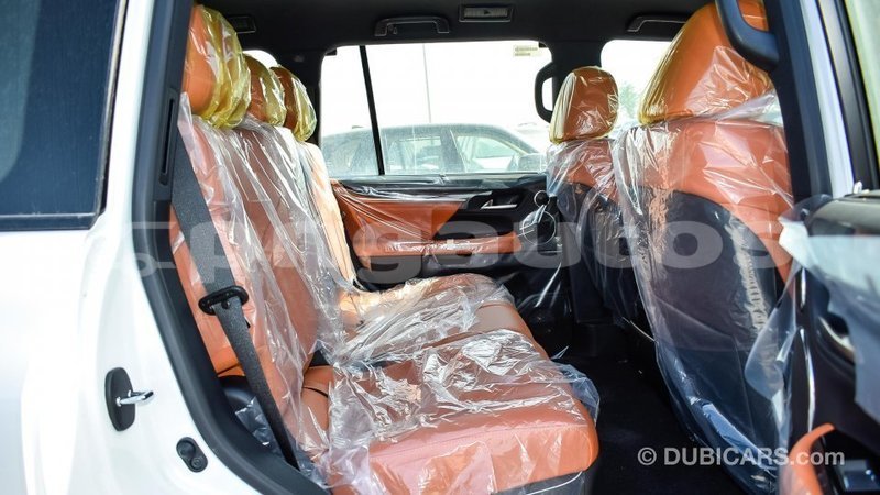 Big with watermark lexus lx enga import dubai 4075