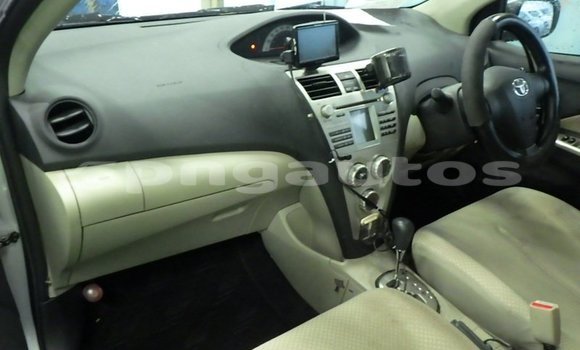 Buy Used Toyota Belta Silver Car in Port Moresby in National Capital District Buy Used Toyota Belta Silver Car in Port Moresby in National Capital District