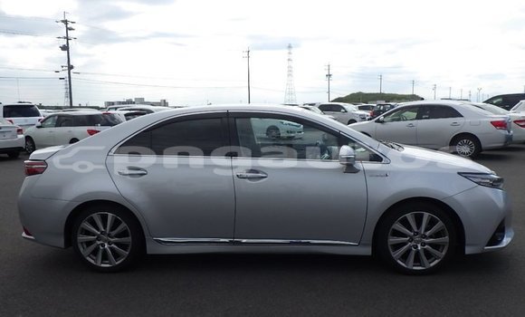 Buy Used Toyota Sai Silver Car in Port Moresby in National Capital District Buy Used Toyota Sai Silver Car in Port Moresby in National Capital District