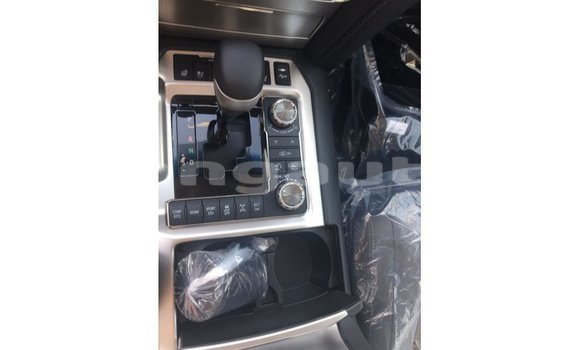 Buy Import Toyota Land Cruiser Black Car in Import - Dubai in Enga Buy Import Toyota Land Cruiser Black Car in Import - Dubai in Enga