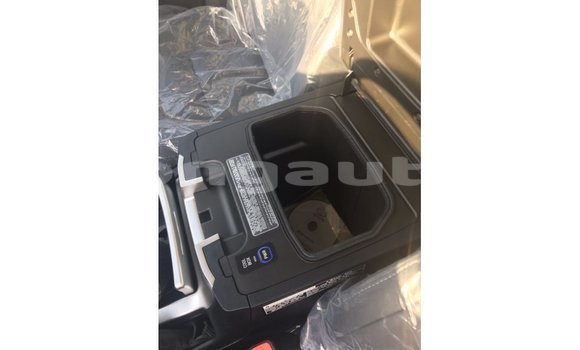 Buy Import Toyota Land Cruiser Black Car in Import - Dubai in Enga Buy Import Toyota Land Cruiser Black Car in Import - Dubai in Enga