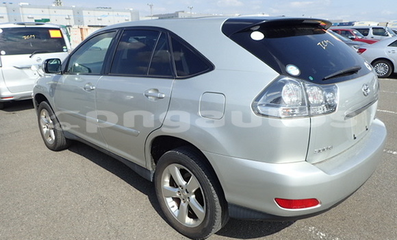 Buy Used Toyota Harrier Silver Car in Port Moresby in National Capital District Buy Used Toyota Harrier Silver Car in Port Moresby in National Capital District