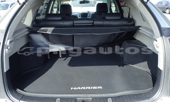 Buy Used Toyota Harrier Silver Car in Port Moresby in National Capital District Buy Used Toyota Harrier Silver Car in Port Moresby in National Capital District