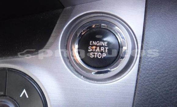 Buy Used Toyota RAV4 White Car in Port Moresby in National Capital District Buy Used Toyota RAV4 White Car in Port Moresby in National Capital District