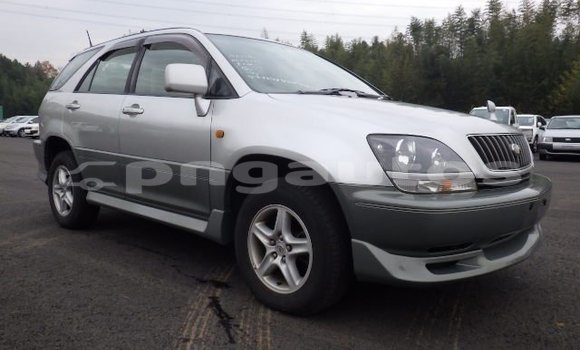 Buy Used Toyota Harrier Silver Car in Port Moresby in National Capital District Buy Used Toyota Harrier Silver Car in Port Moresby in National Capital District