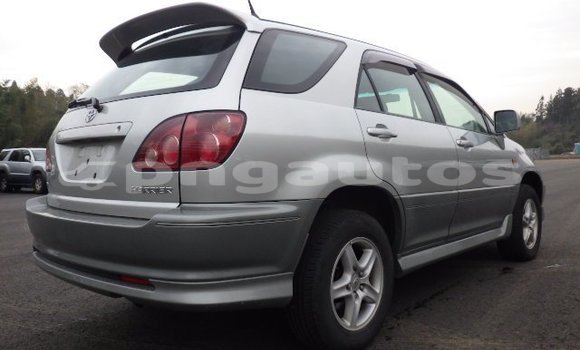 Buy Used Toyota Harrier Silver Car in Port Moresby in National Capital District Buy Used Toyota Harrier Silver Car in Port Moresby in National Capital District