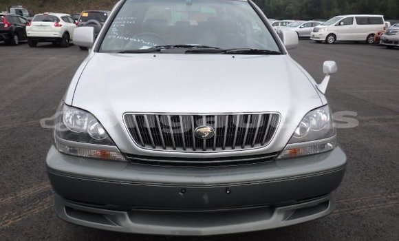 Buy Used Toyota Harrier Silver Car in Port Moresby in National Capital District Buy Used Toyota Harrier Silver Car in Port Moresby in National Capital District