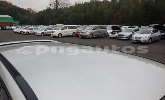 Buy Used Toyota Harrier Silver Car in Port Moresby in National Capital District Buy Used Toyota Harrier Silver Car in Port Moresby in National Capital District