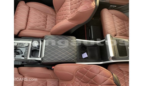 Buy Import Toyota Land Cruiser Black Car in Import - Dubai in Enga Buy Import Toyota Land Cruiser Black Car in Import - Dubai in Enga