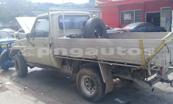 Buy Used Toyota Land Cruiser Other Car in Kerema in Gulf Buy Used Toyota Land Cruiser Other Car in Kerema in Gulf