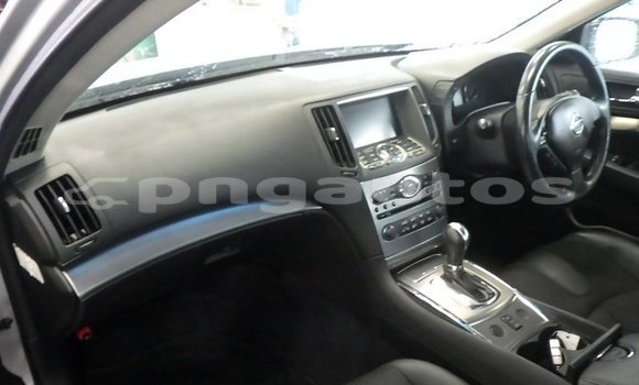 Buy Used Nissan Skyline Silver Car in Port Moresby in National Capital District Buy Used Nissan Skyline Silver Car in Port Moresby in National Capital District