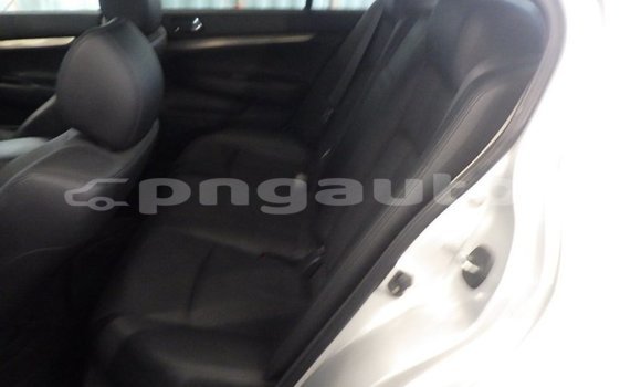 Buy Used Nissan Skyline Silver Car in Port Moresby in National Capital District Buy Used Nissan Skyline Silver Car in Port Moresby in National Capital District