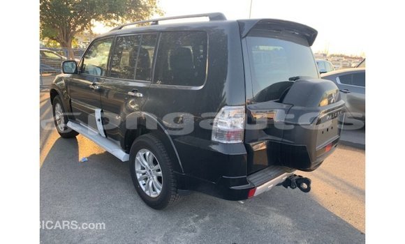 Buy Import Mitsubishi Pajero Black Car in Import - Dubai in Enga Buy Import Mitsubishi Pajero Black Car in Import - Dubai in Enga