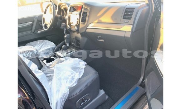 Buy Import Mitsubishi Pajero Black Car in Import - Dubai in Enga Buy Import Mitsubishi Pajero Black Car in Import - Dubai in Enga