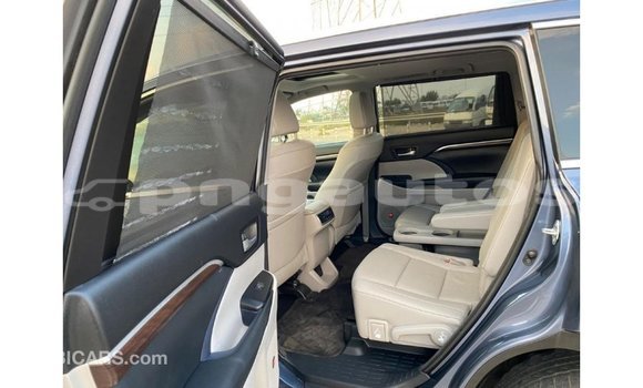 Buy Import Toyota Highlander Blue Car in Import - Dubai in Enga Buy Import Toyota Highlander Blue Car in Import - Dubai in Enga