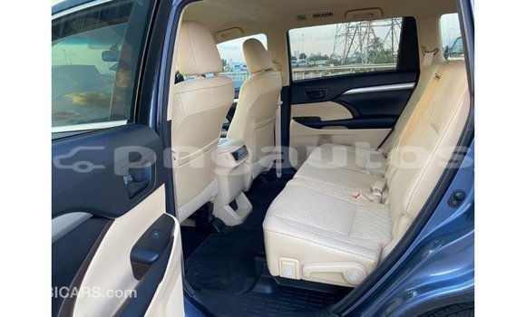 Buy Import Toyota Highlander Blue Car in Import - Dubai in Enga Buy Import Toyota Highlander Blue Car in Import - Dubai in Enga