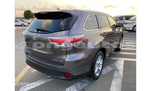 Buy Import Toyota Highlander Other Car in Import - Dubai in Enga Buy Import Toyota Highlander Other Car in Import - Dubai in Enga