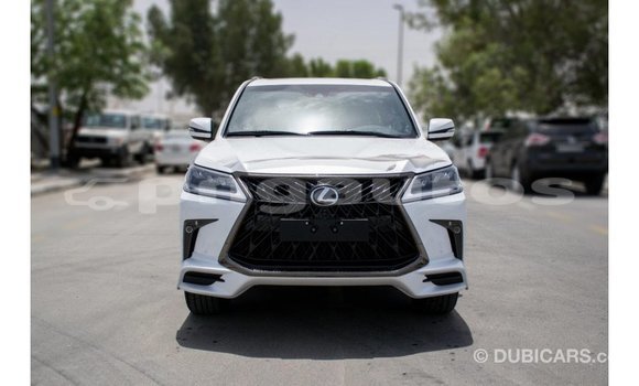Buy Import Lexus LX White Car in Import - Dubai in Enga Buy Import Lexus LX White Car in Import - Dubai in Enga