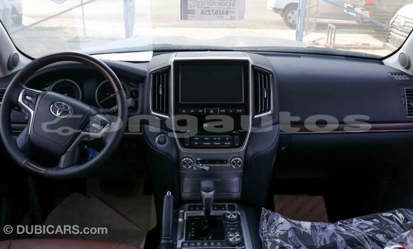 Buy Import Toyota Land Cruiser Black Car in Import - Dubai in Enga Buy Import Toyota Land Cruiser Black Car in Import - Dubai in Enga