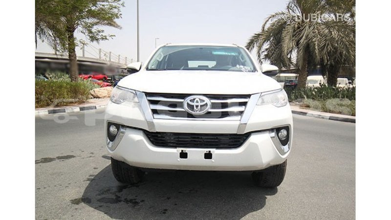 Big with watermark toyota fortuner enga import dubai 4167