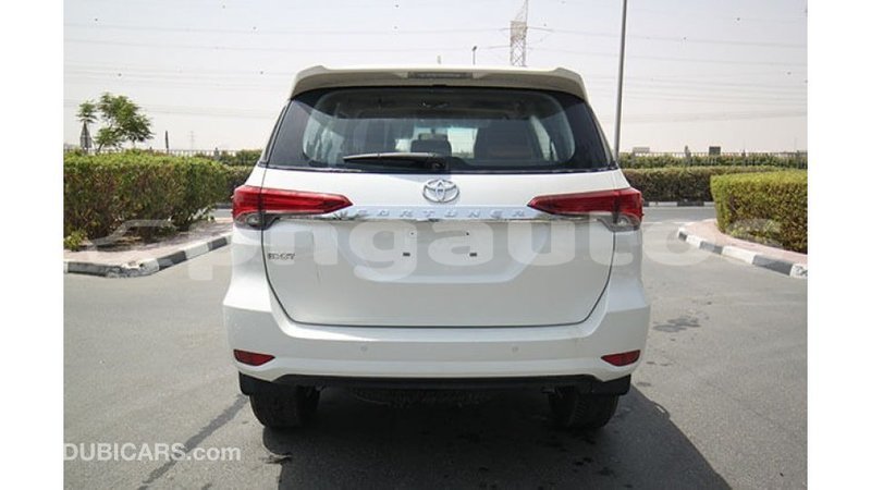 Big with watermark toyota fortuner enga import dubai 4167