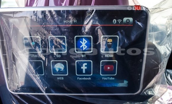 Buy Import Toyota Land Cruiser White Car in Import - Dubai in Enga Buy Import Toyota Land Cruiser White Car in Import - Dubai in Enga