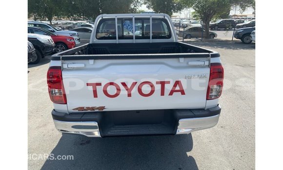 Buy Import Toyota Hilux White Car in Import - Dubai in Enga Buy Import Toyota Hilux White Car in Import - Dubai in Enga