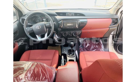 Buy Import Toyota Hilux White Car in Import - Dubai in Enga Buy Import Toyota Hilux White Car in Import - Dubai in Enga