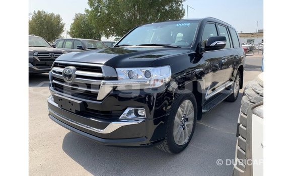 Buy Import Toyota Land Cruiser Red Car in Import - Dubai in Enga Buy Import Toyota Land Cruiser Red Car in Import - Dubai in Enga