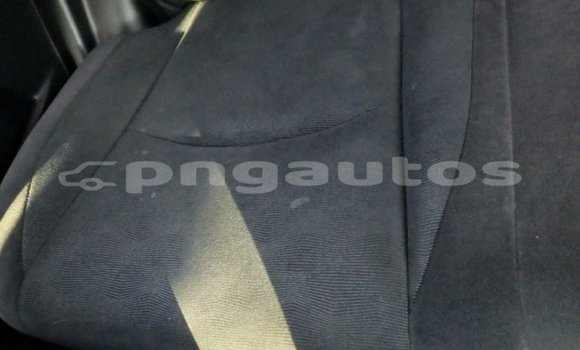 Buy Used Toyota Harrier White Car in Port Moresby in National Capital District Buy Used Toyota Harrier White Car in Port Moresby in National Capital District