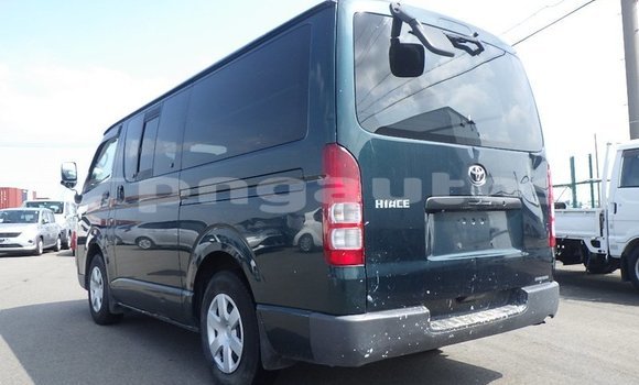 Buy Used Toyota Hiace Green Car in Port Moresby in National Capital District Buy Used Toyota Hiace Green Car in Port Moresby in National Capital District