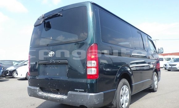 Buy Used Toyota Hiace Green Car in Port Moresby in National Capital District Buy Used Toyota Hiace Green Car in Port Moresby in National Capital District